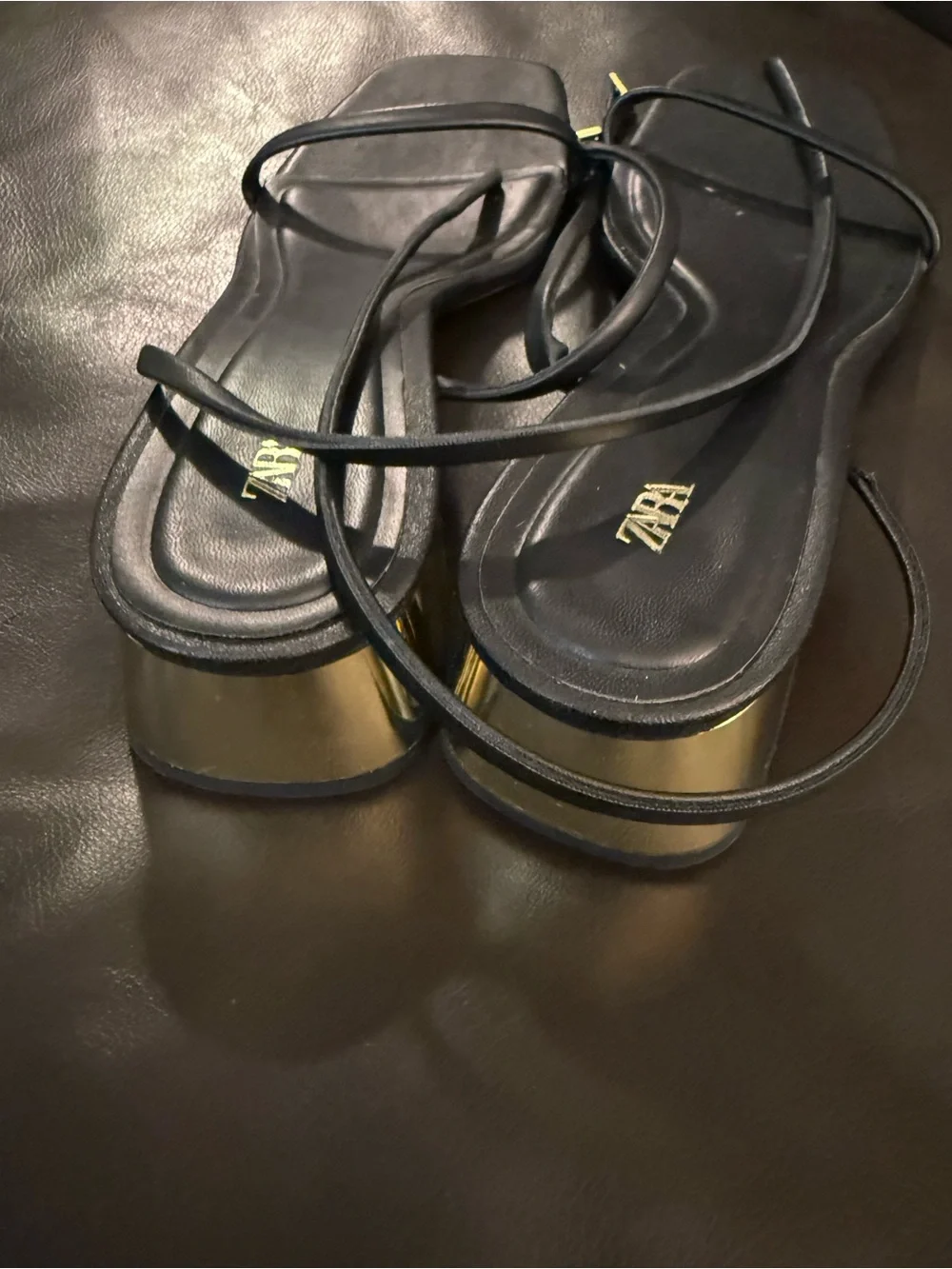 ZARA Black Minimal Square-Toe Strappy Sandals - Picture 2 of 3